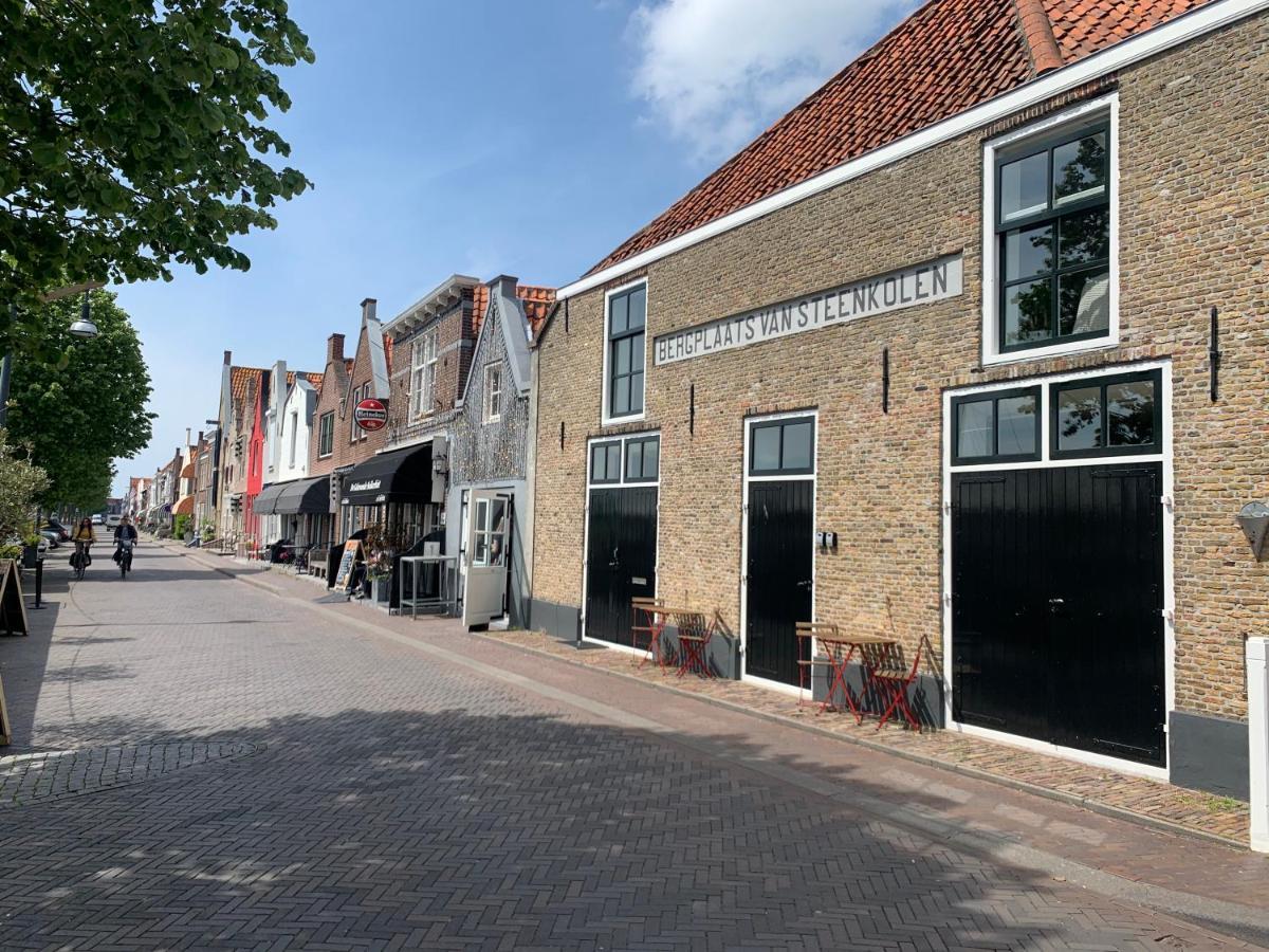Pakhuis Aan De Haven - Bakboord Zierikzee Exterior photo